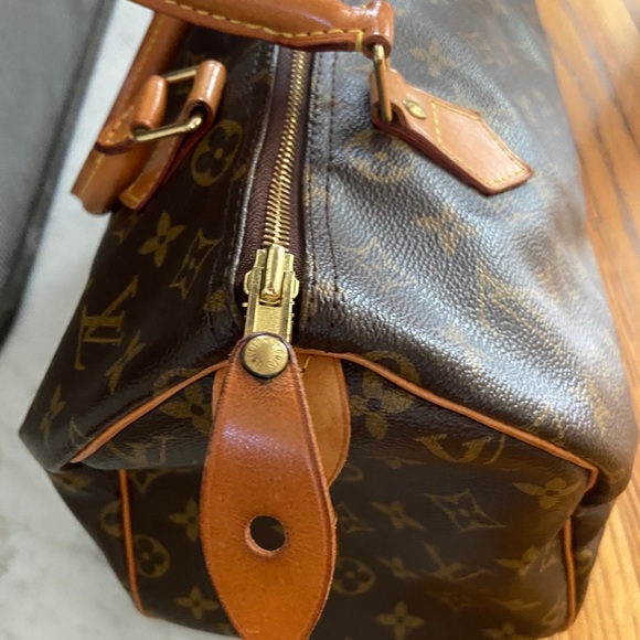 Louis Vuitton Speedy 30 - Picture 11 of 17